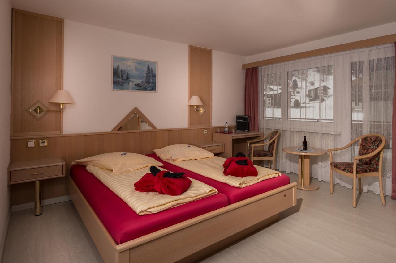 Wellness- Und Schneesporthotel Christiania Saas-Almagell Eksteriør bilde